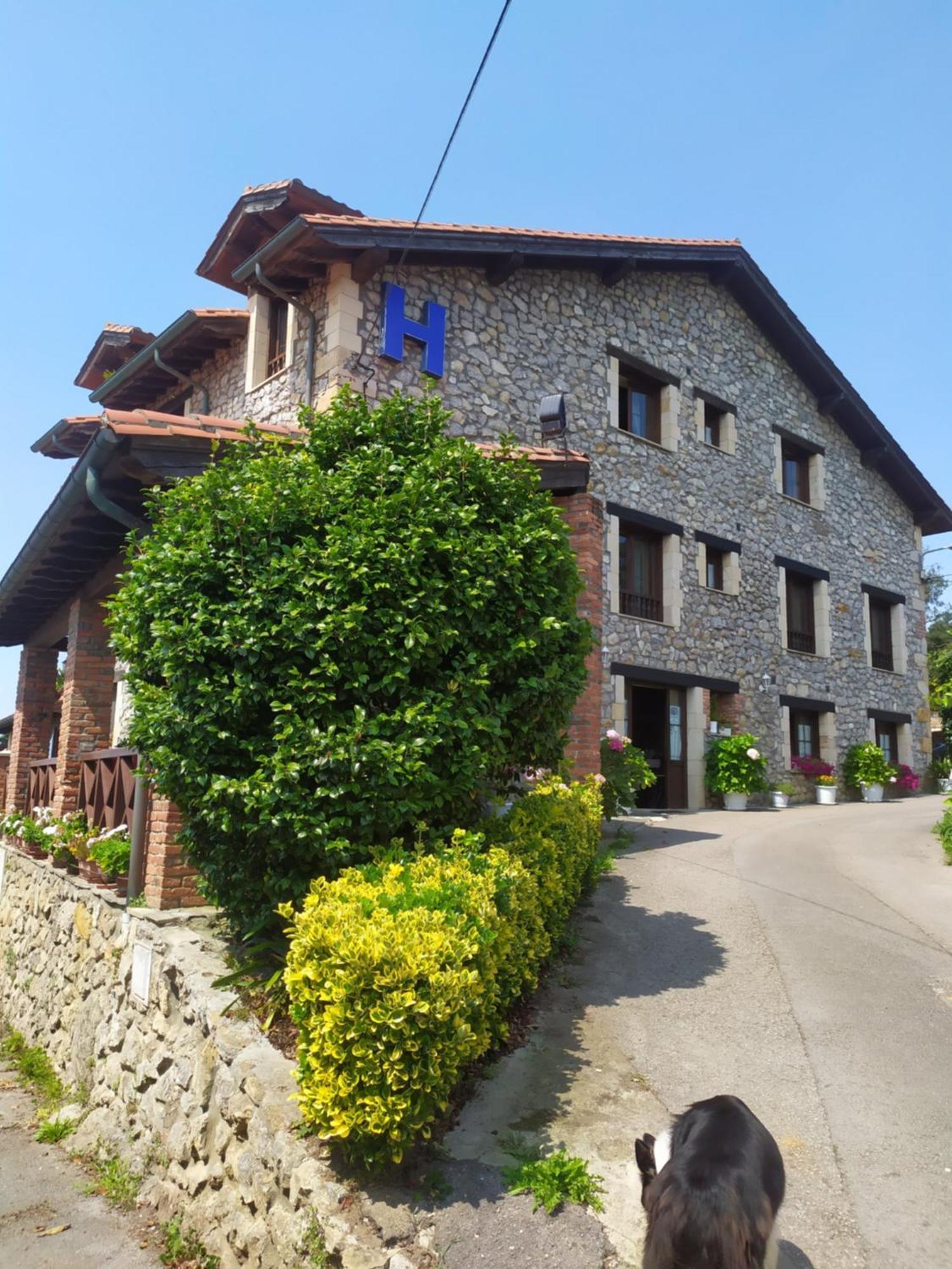 Posada Rural Entreโกมิญาส ภายนอก รูปภาพ