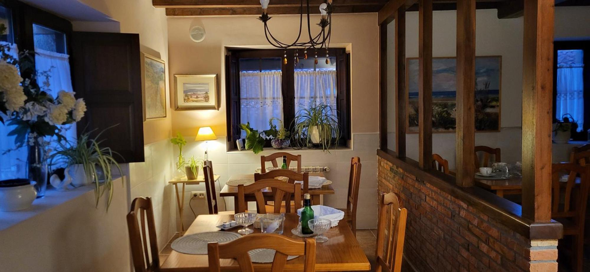 Posada Rural Entreโกมิญาส ภายนอก รูปภาพ